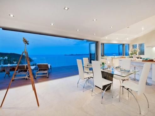 37 Russell Heights, Russell