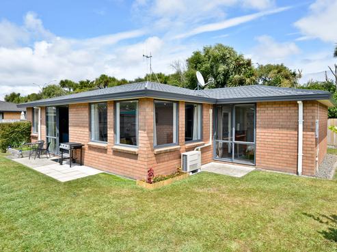 29 Saxon Woods Drive, Rototuna North