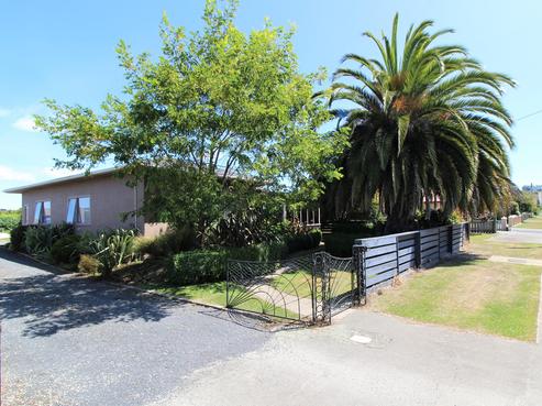 33 Redcastle Road, Oamaru