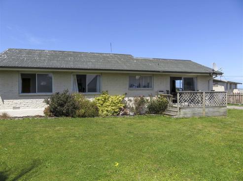 628 Bluff Highway, Clifton