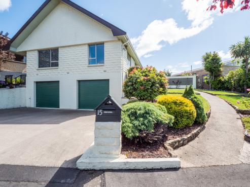 15 Estuary Crescent, Fairfield