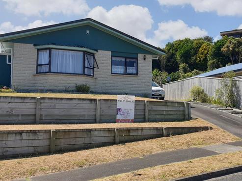 1 Titter Place, Springvale