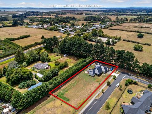 7 Martingale Drive, Kingseat