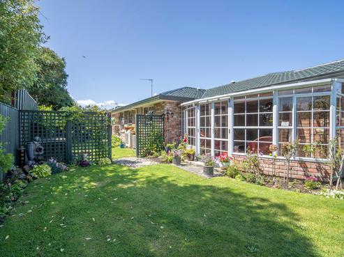 21 Montrose Street, Gladstone