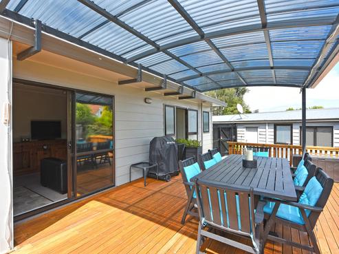 21 Memphis Grove, Totara Park