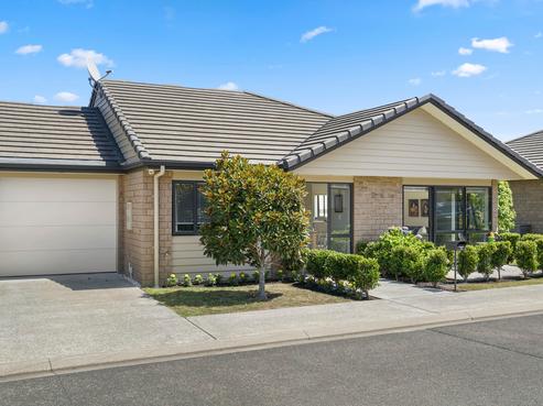 21 Royalle Mews, Botany Downs