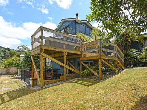 9 Edmund Lomas Grove, Birchville