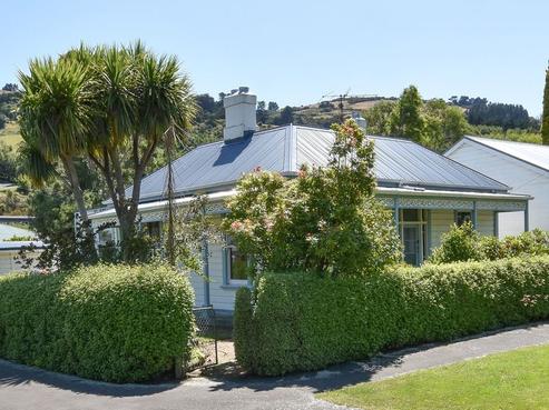 1 Ainslee Place, North East Valley