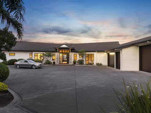 1304 Old North Road, Helensville
