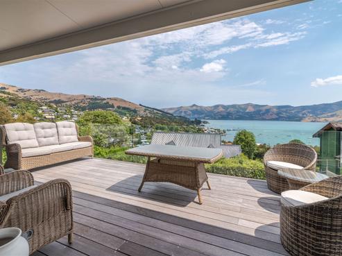 12 Settlers Hill, Akaroa