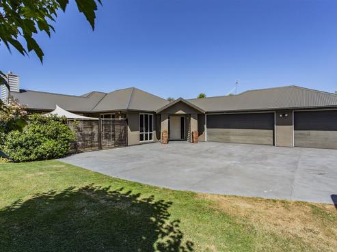 2B Stopforth Street, Woodend