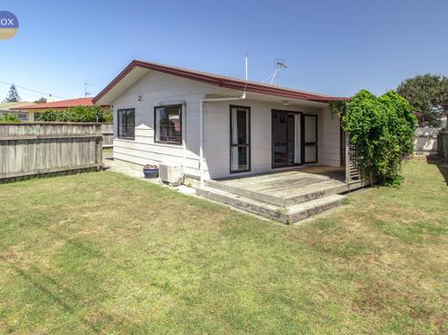 1A Alexander Avenue, Onekawa
