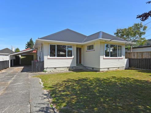 9 Poplar Grove, Ebdentown