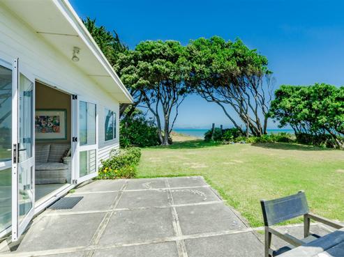 7B Willow Grove, Raumati Beach