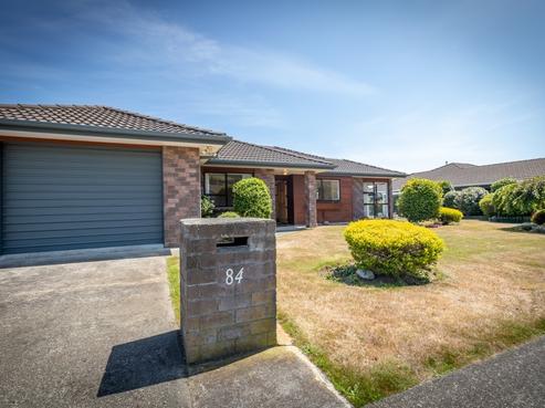 84 Parata Street, Waikanae