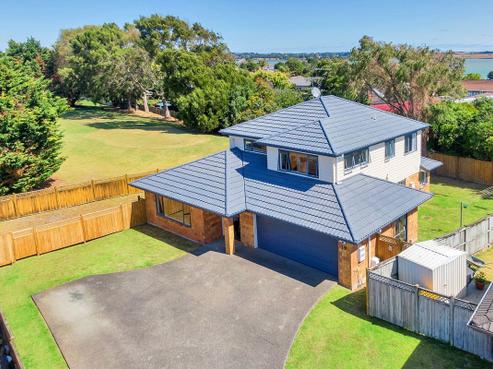 19 Ashkirk Place, Wattle Downs