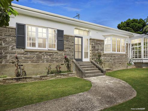 84 Campbell Street, Karori