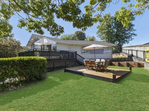 52 Redcrest Avenue, Red Hill