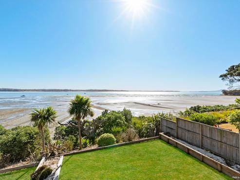 21A Puriri Road, Beachlands