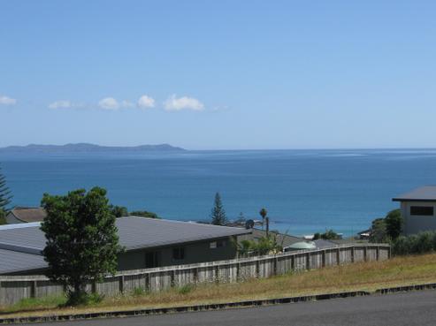 46 Dudley Crescent, Cable Bay