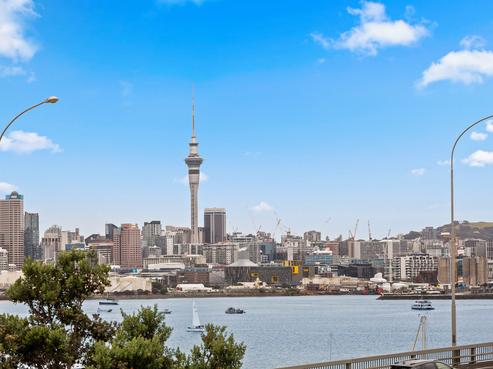 2/31 Princes Street, Northcote Point