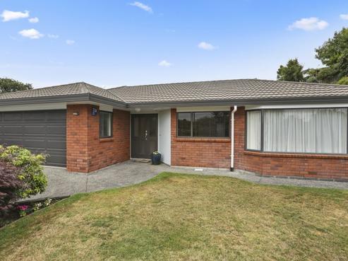 10 Kororako Grove, Whalers Gate