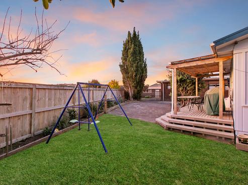 2/16 Melanie Place, Orewa