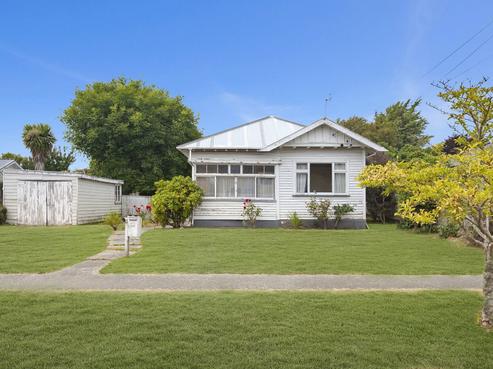 14 Cleveland Street, Edgeware