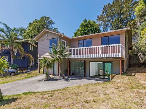 93 Oaktree Avenue, Browns Bay