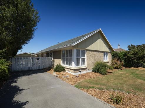65 Davis Crescent, Netherby