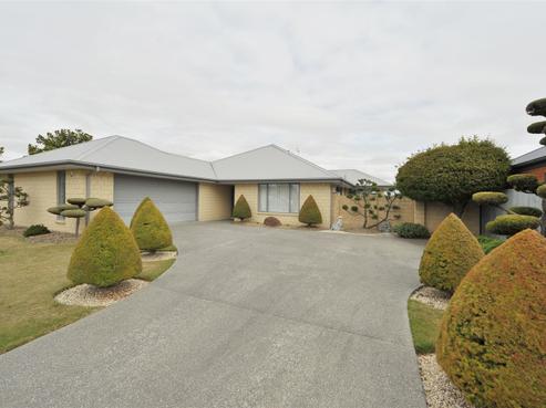 27 Te Pihopa Way, Aidanfield