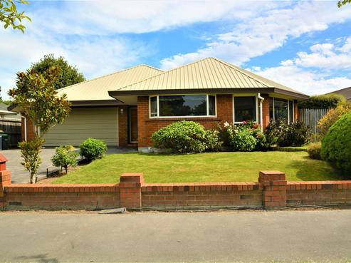 18 Berkshire Drive, Avonhead