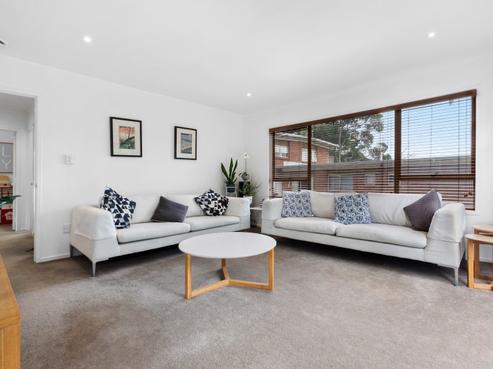 1/14 Surville Place, Mairangi Bay