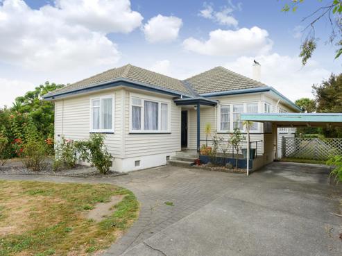 800 Kowhai Street, Mahora