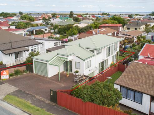 615 Rolleston Street, Thames