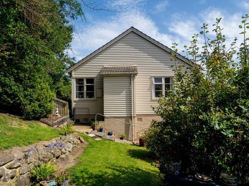 44 Waimea Avenue, Calton Hill