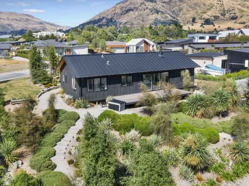 14 Daniels Terrace, Wanaka