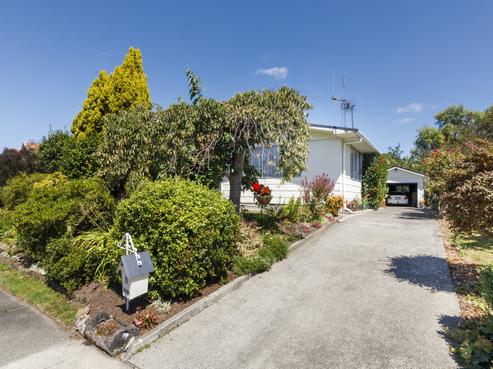 8 Tennent Court, Marton