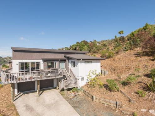 9 Henrietta Way, Washington Valley
