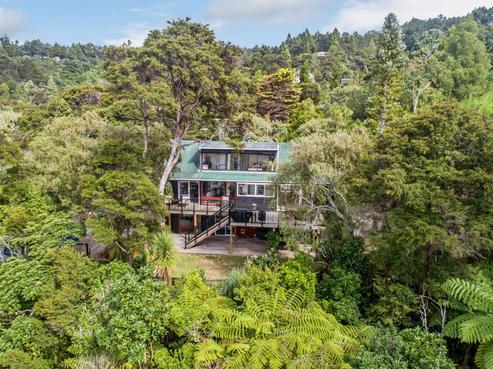 91 Wood Bay Road, Titirangi