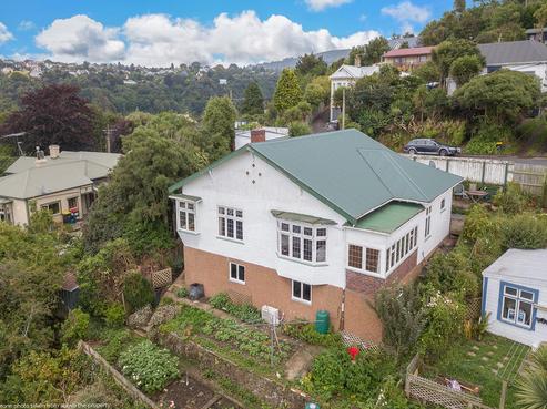10 Ramsay Street, Dalmore