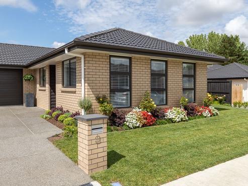 3 Oderings Place, Huntington