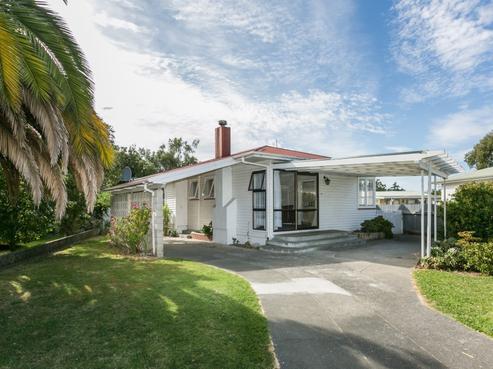 32 Bright Crescent, Maraenui