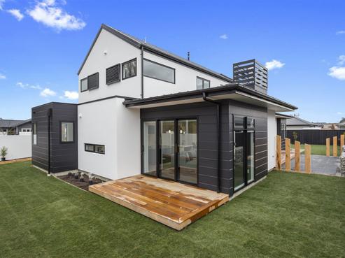 2 Glenturret Drive, Casebrook