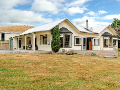 1828 Tarata Road, Tarata