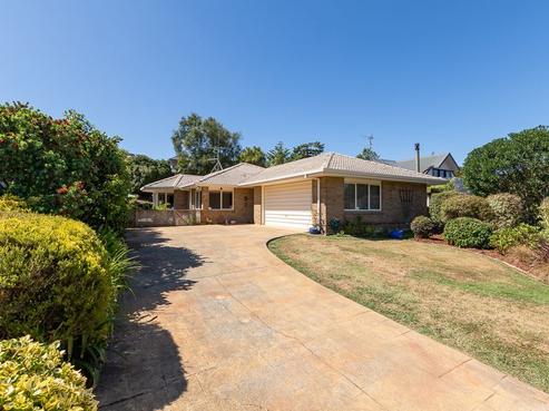 13 Aloma Way, Glenview
