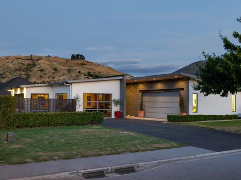 9 Haddow's Place, Lake Hayes Estate