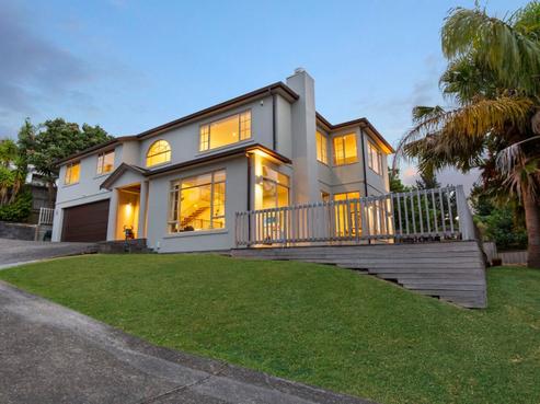 68 Saddleback Rise, Murrays Bay