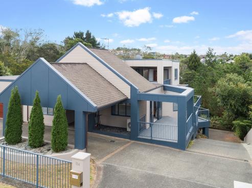 12 Belvedere Court, West Harbour