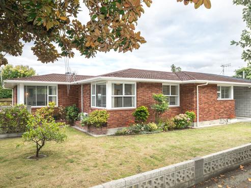 94A Linton Street, West End